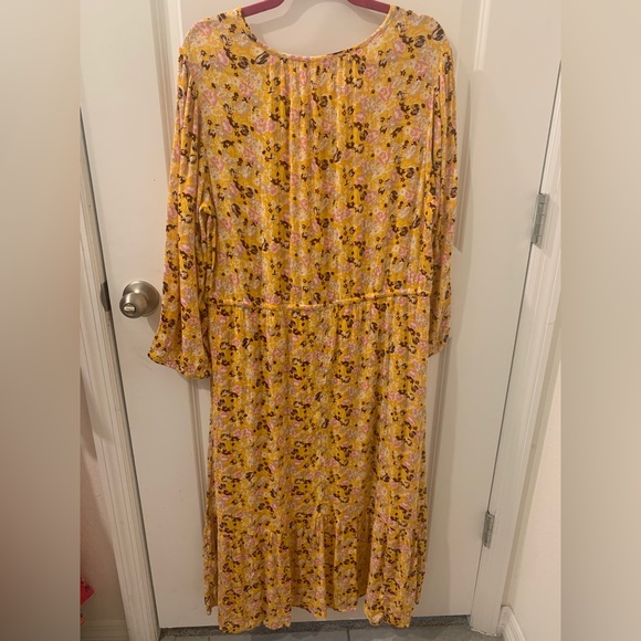 Gap Factory split neck midi dress, yellow floral, size XL - Picture 5 of 8